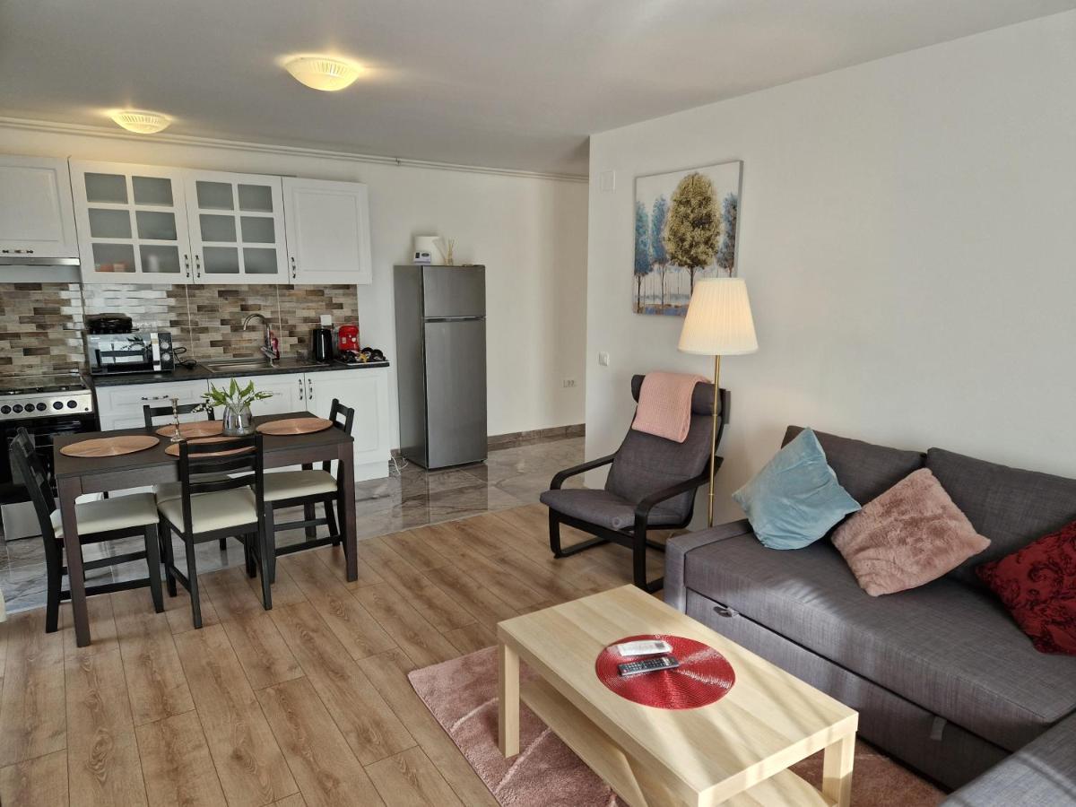 Star Airport Residence Otopeni Kültér fotó
